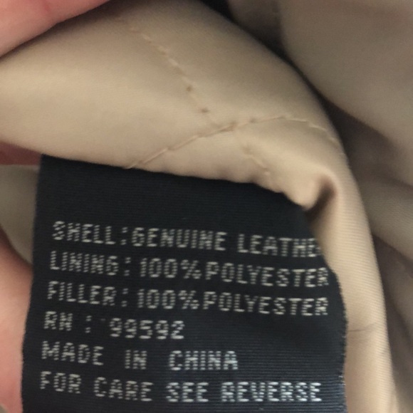 Leather jacket - Picture 3 of 4